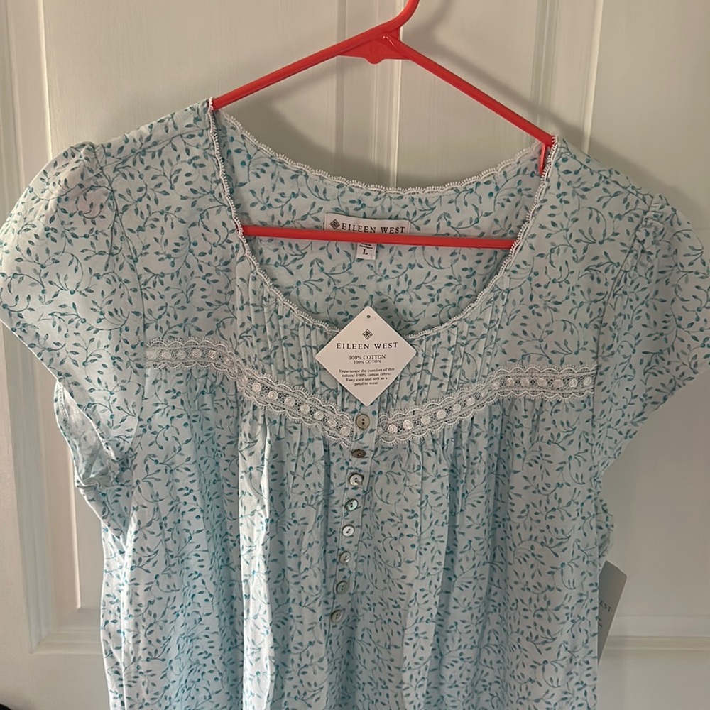 NWT womens nightgown